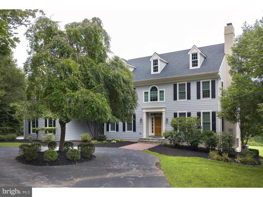 8 Harrison Dr, Newtown Square, PA 19073 - photo 1