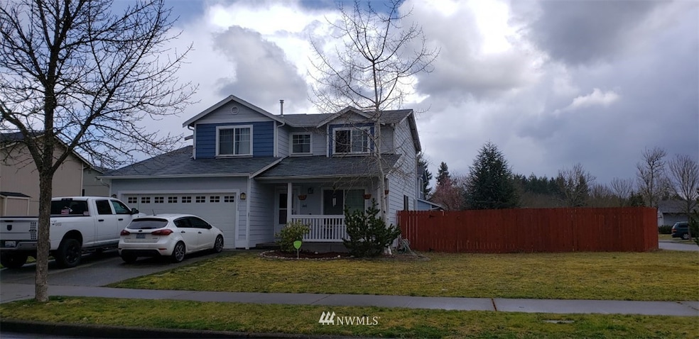 10510 Carter St SE, Yelm, WA 98597 - photo 1