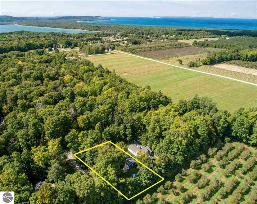 4209 S Hemlock Rd, Cedar, MI 49621 - photo 1