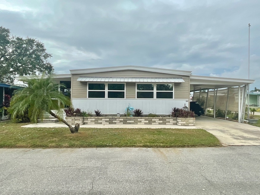 1022 Royal Palm Dr, Ellenton, FL 34222 - photo 1