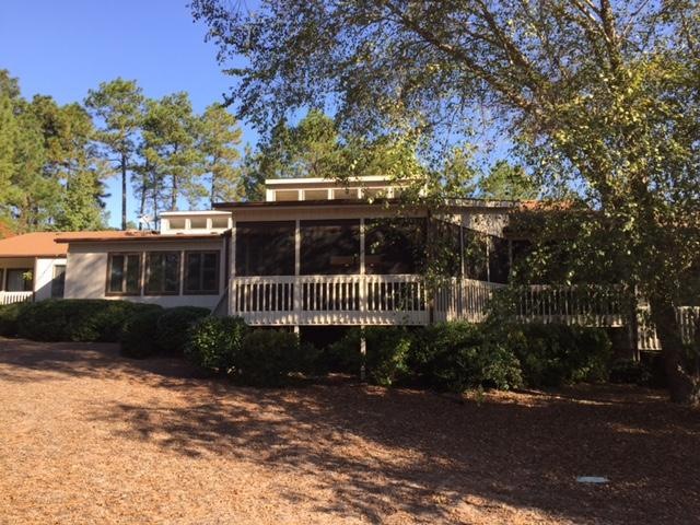 32 Martin Dr Back