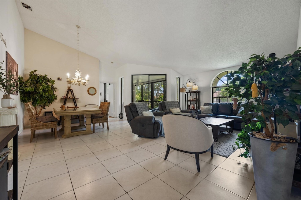 5136 Floria Dr unit M, Boynton Beach, FL 33437 - photo 1