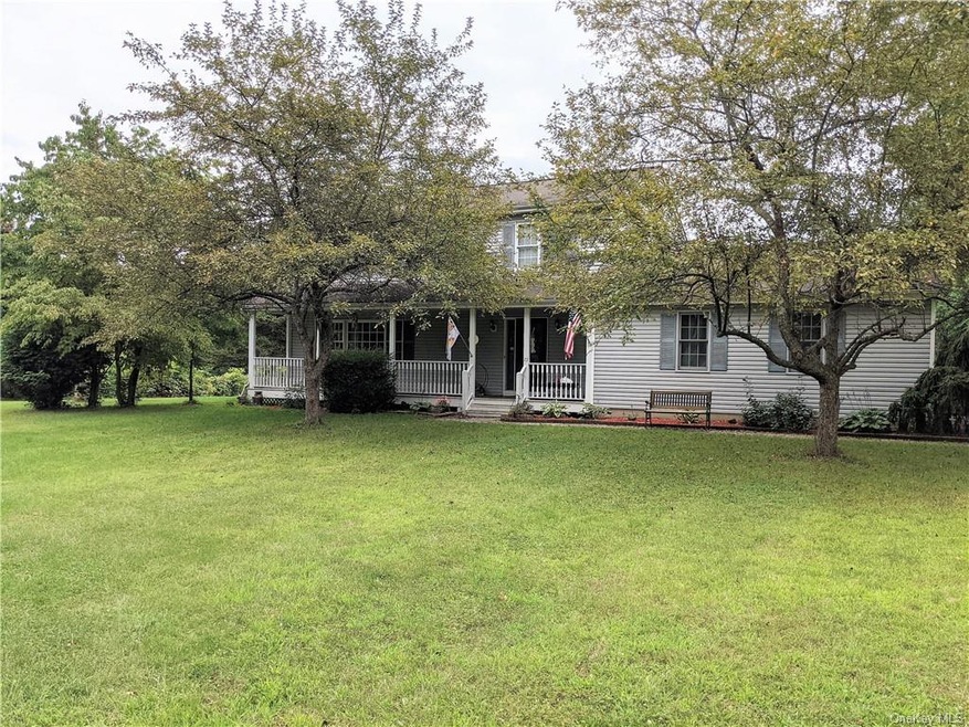 73 Mallory Ln, Pine Bush, NY 12566 - photo 1