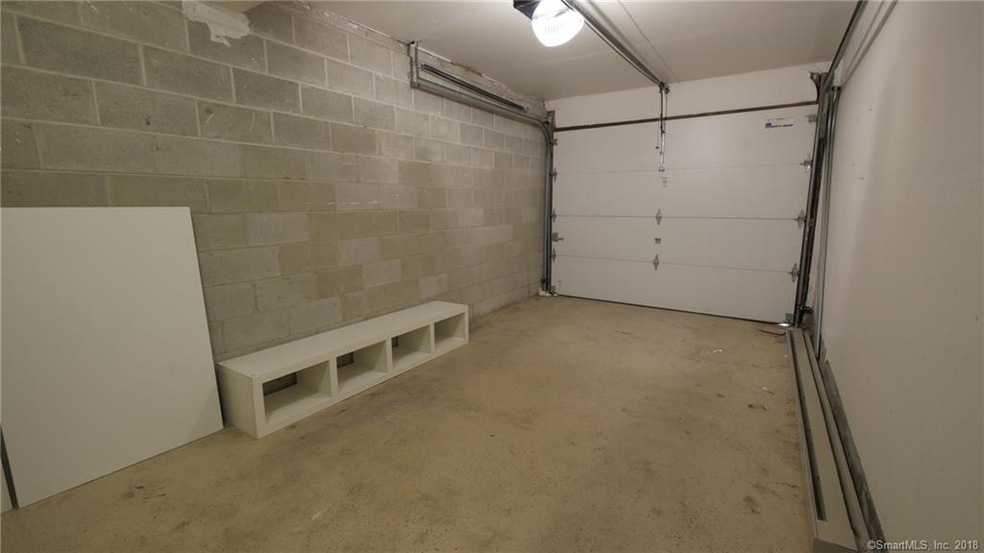 95 Lafayette St unit 9, Stamford, CT 06902 - photo 1