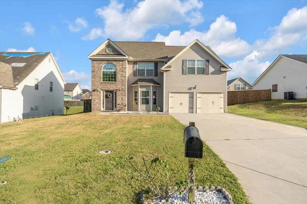 Sold $300,000 • Co-Listing Agent