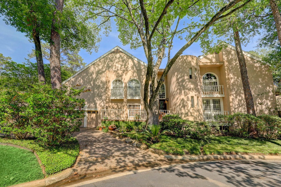 42 Sugarberry Cir, Houston, TX 77024 - photo 1