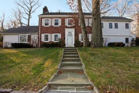 2 Brooklane W, Scarsdale, NY 10530 - photo 1