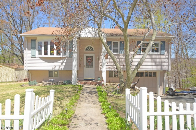 32 Ogden Terrace, Butler, NJ 07405 - photo 1