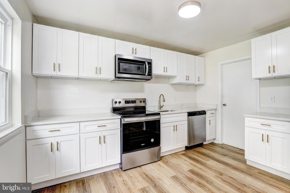 607 Burlington Ct, Edgewood, MD 21040 - photo 1