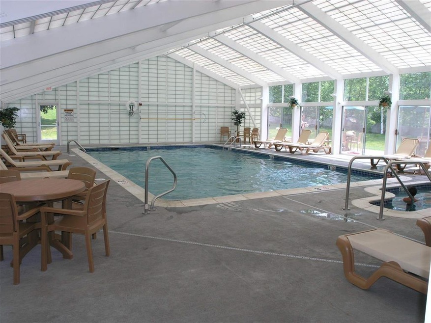 48 Cooper Memorial Dr unit 213, Lincoln, NH 03251 - photo 1