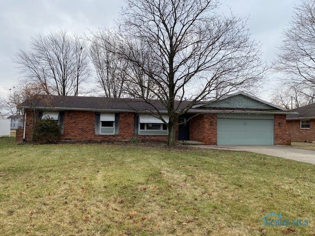 2293 N Manor Dr, Genoa, OH 43430 - photo 1