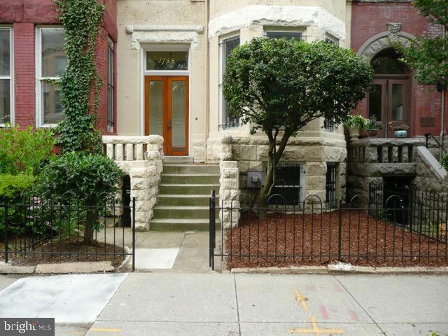 1748 S St NW, Washington, DC 20009 - photo 1