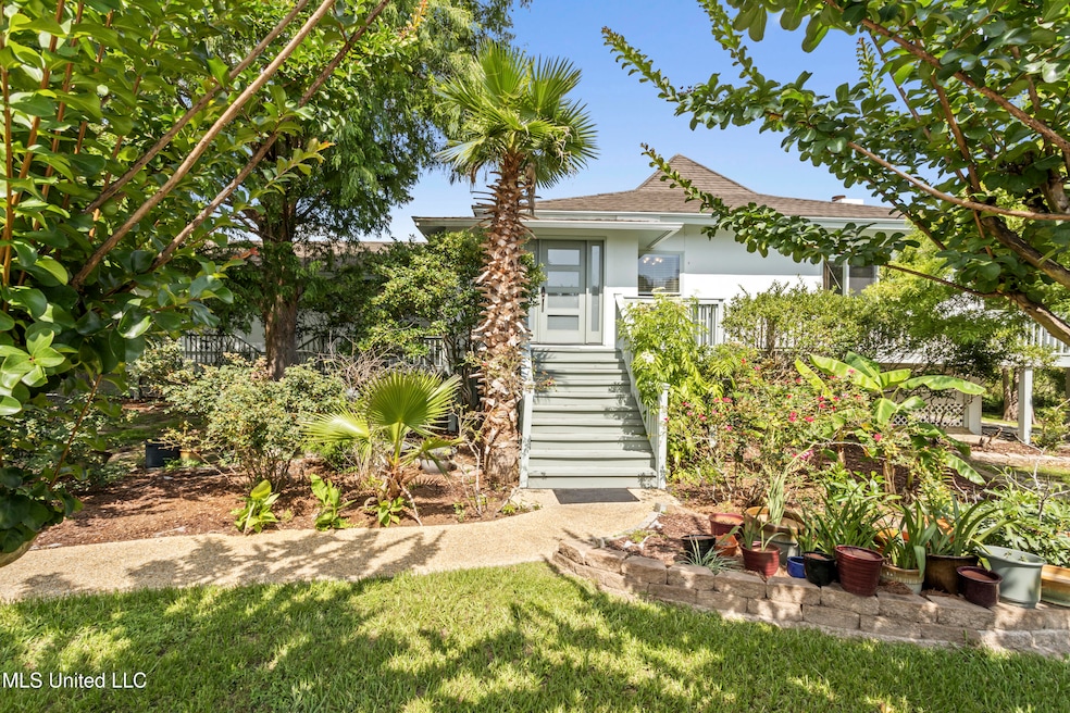 For Sale $474,000 • Co-Listing Agent