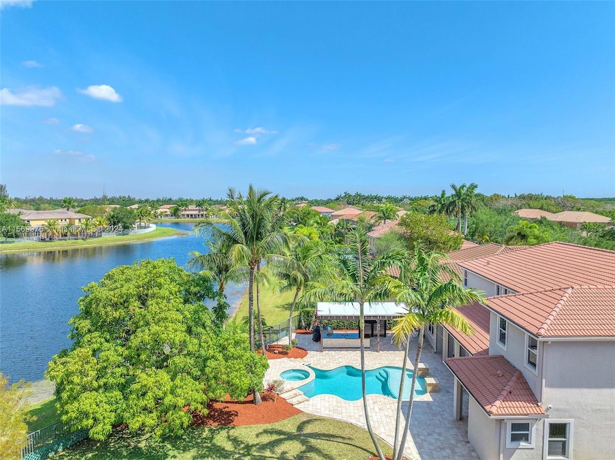 Sold $1,910,000 • Co-Listing Agent