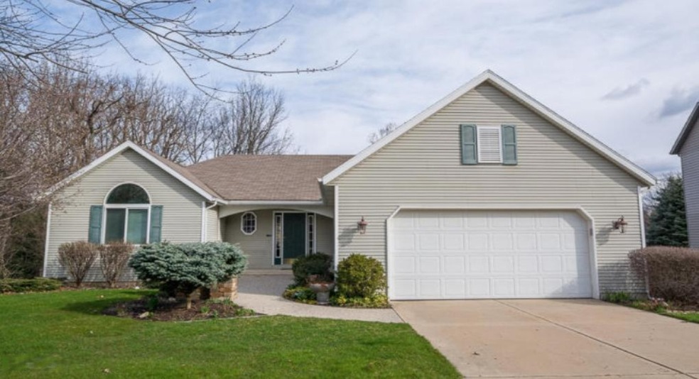 1827 Sunvale