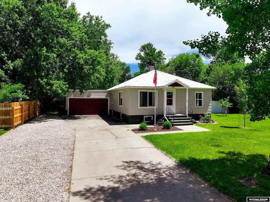 For Sale $528,000