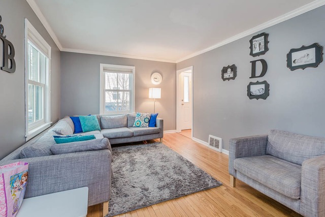 1119 Manchester Rd, Wheaton, IL 60187 - photo 1