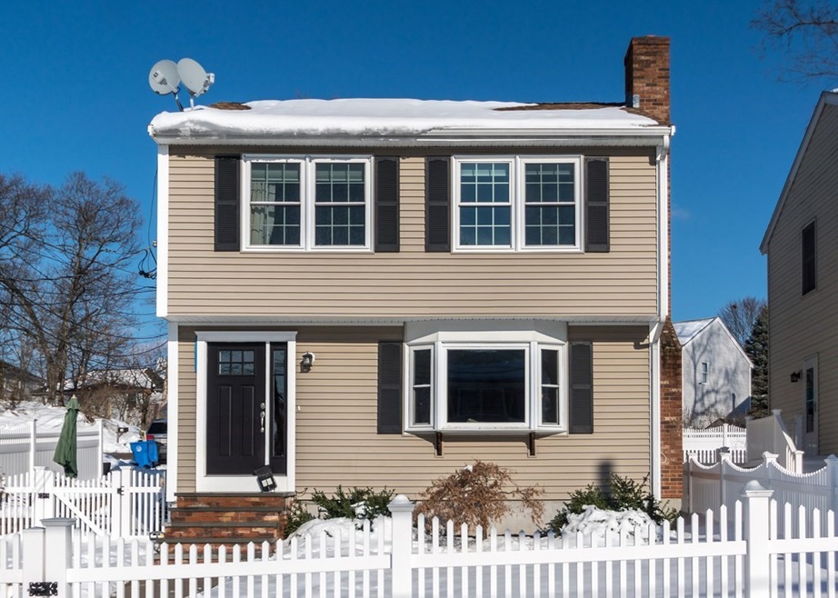 29 Dobbins St, Waltham, MA 02451 - photo 1