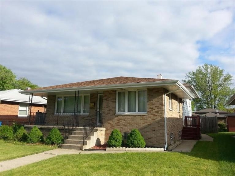 425 W 49th Ave, Gary, IN 46408 - photo 1