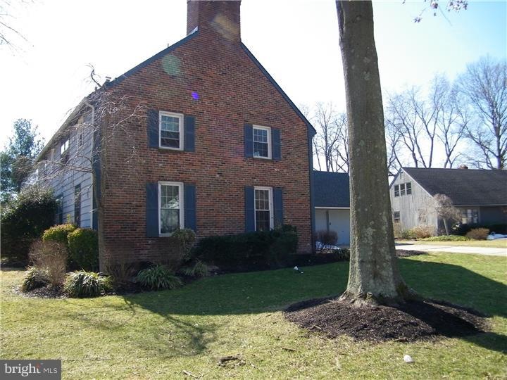 144 Weston Dr, Cherry Hill, NJ 08003 - photo 1