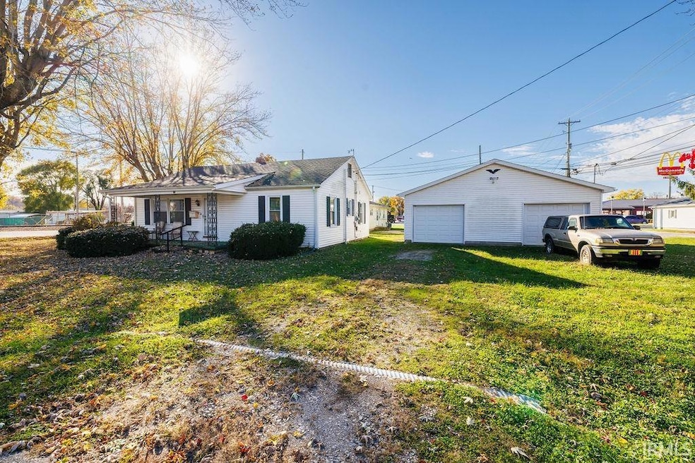 15 N Central Ave, Spencer, IN 47460 - photo 1