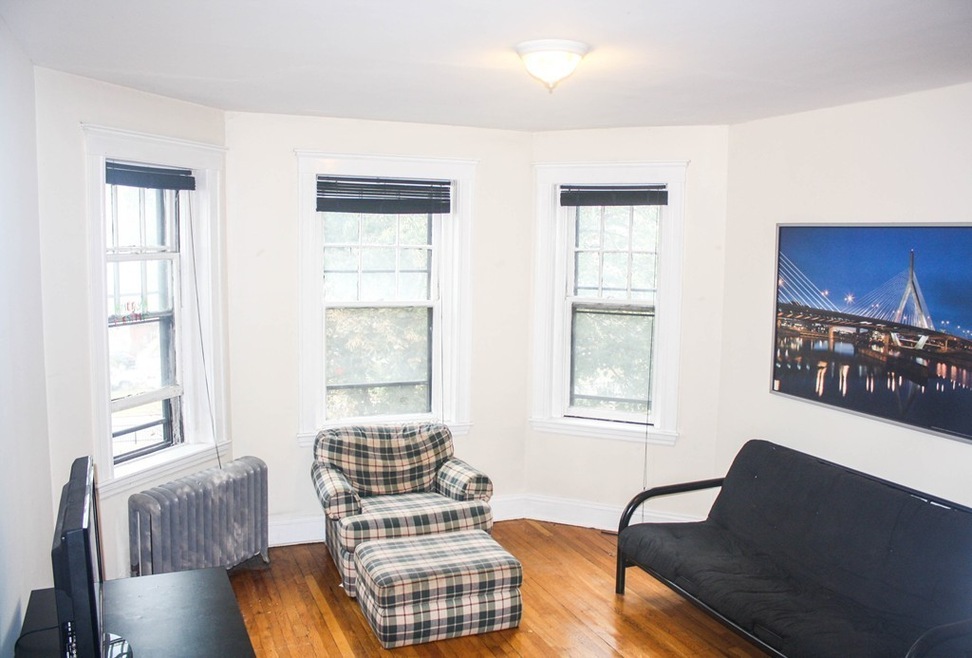 1564 Commonwealth Ave unit 16, Brighton, MA 02135 - photo 1