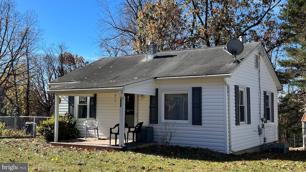 847 Hunting Ridge Rd, Winchester, VA 22603 - photo 1