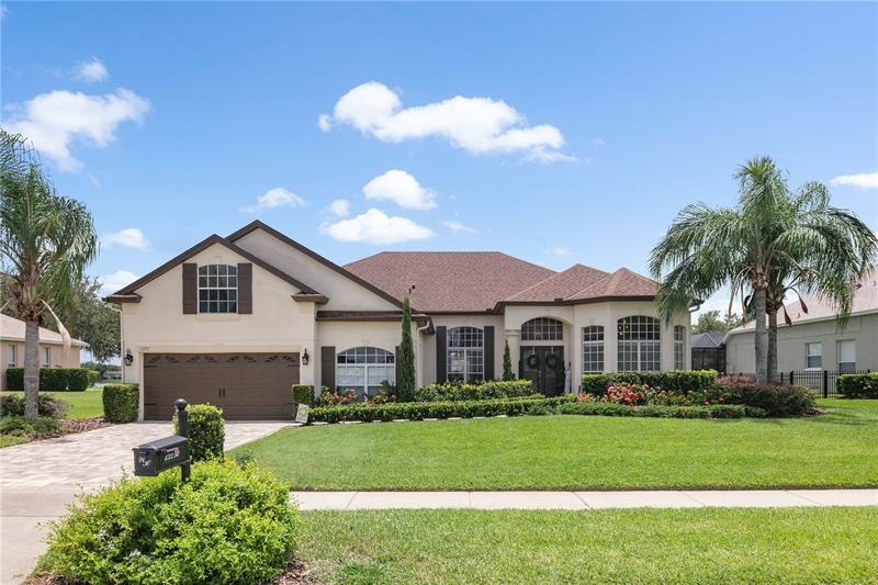 13252 Lakeshore Grove Dr, Winter Garden, FL 34787 - photo 1