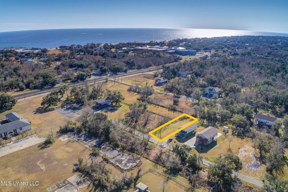 319 Hunter Ave (15)