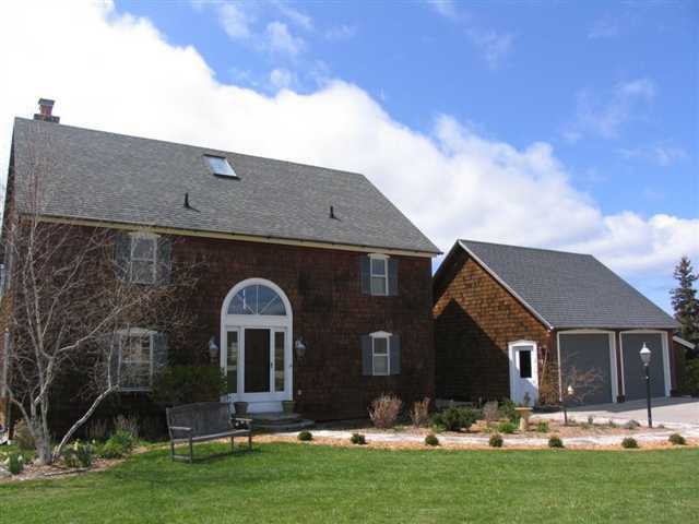 8265 Mulberry Ln, Charlevoix, MI 49720 - photo 1