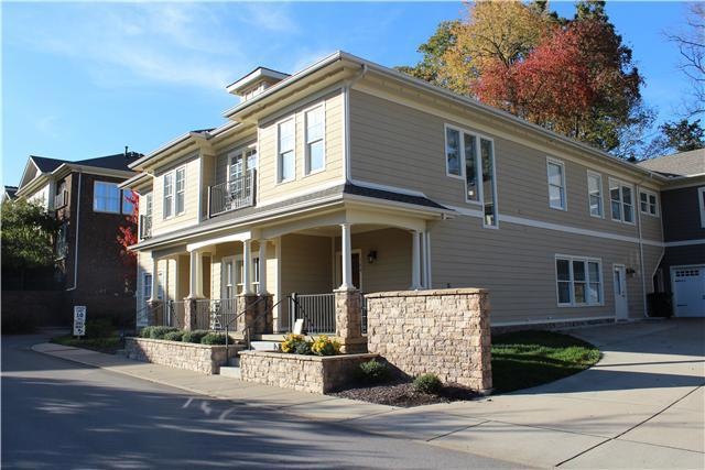 Beautiful LIke New Luxury Condominium for sale Close to Historic Downtown Franklin - Unit is Located on the 2nd Floor. 