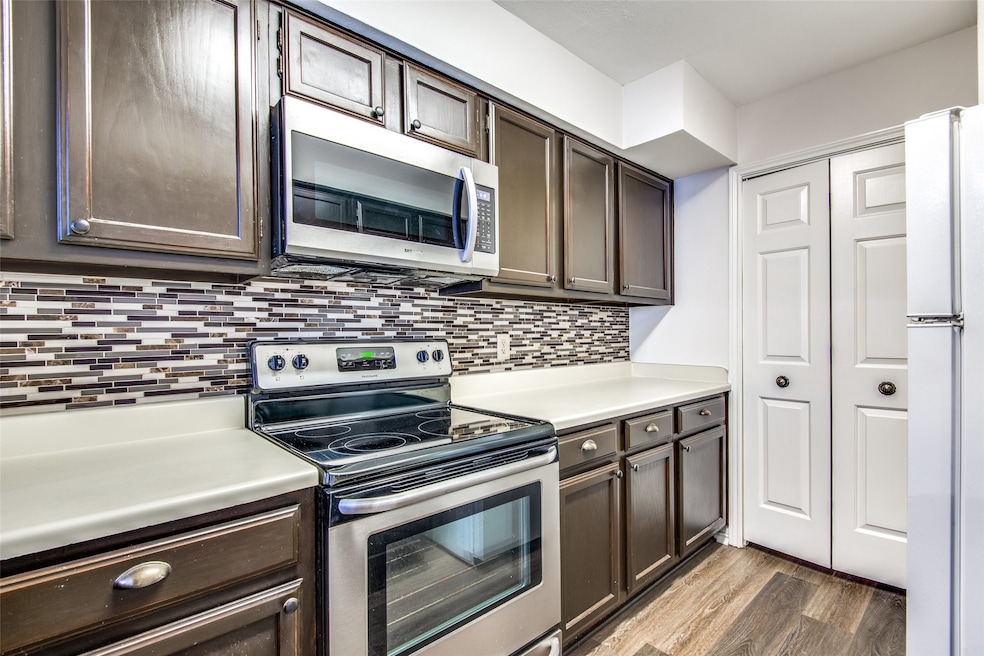 2835 Keller Springs Rd unit 1304, Carrollton, TX 75006 - photo 1