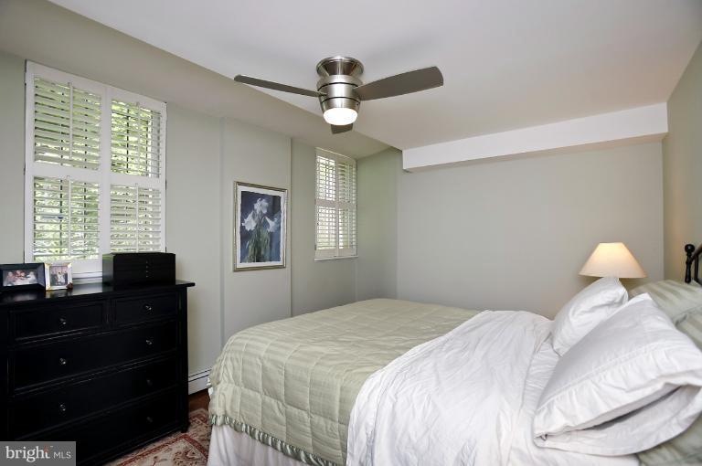 3308 27th St NW unit 1, Washington, DC 20008 - photo 1