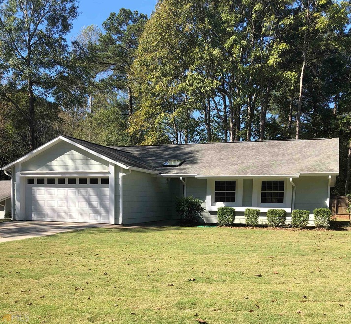 102 Quail Run, Peachtree City, GA 30269 - photo 1