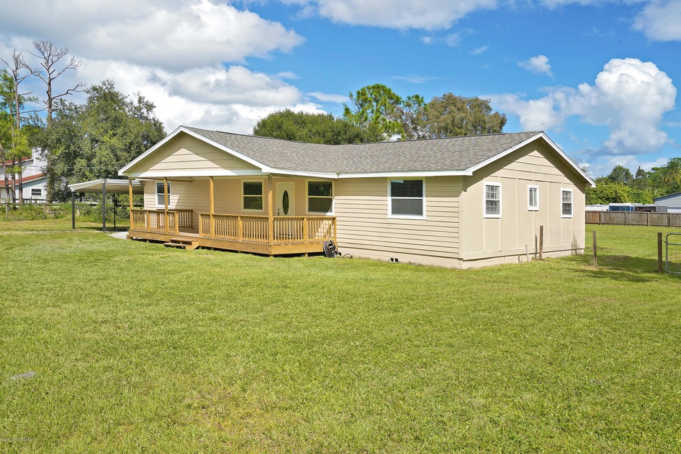 3395 Grape St-7