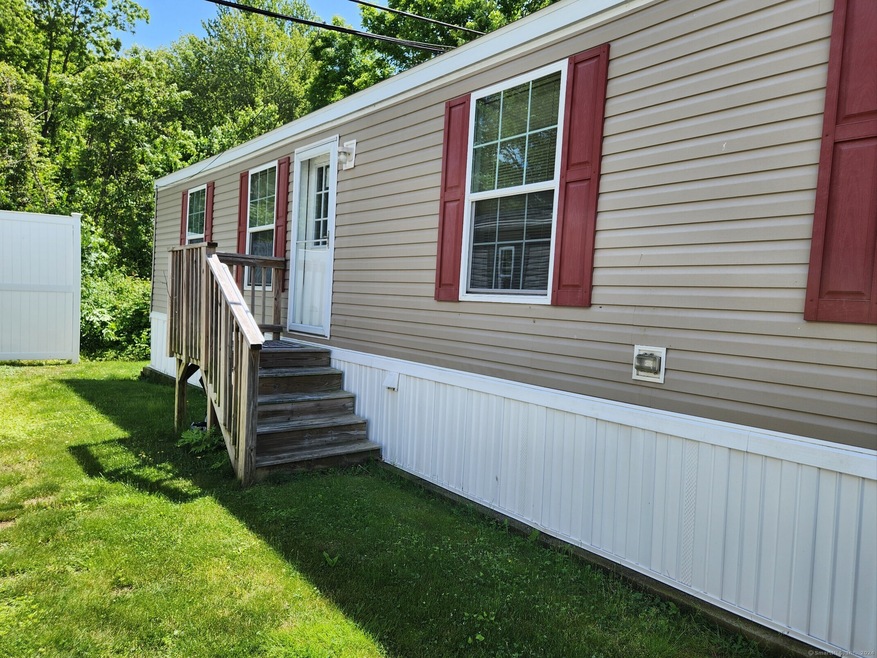 11 School Ground Rd unit 12, Branford, CT 06405 - photo 1