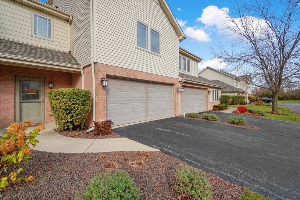 10033 Gettler St, Dyer, IN 46311 - photo 1