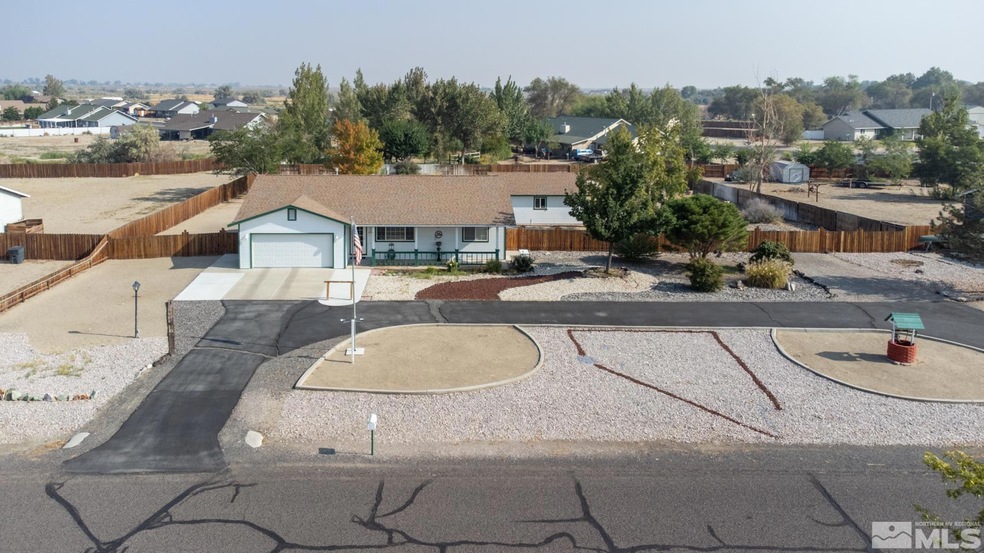 4044 Raven Dr, Fallon, NV 89406 - photo 1