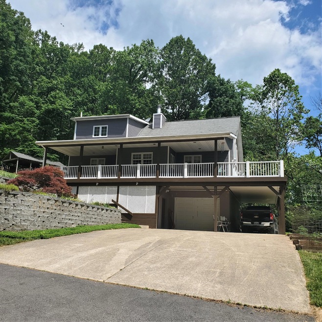 Sold $285,000