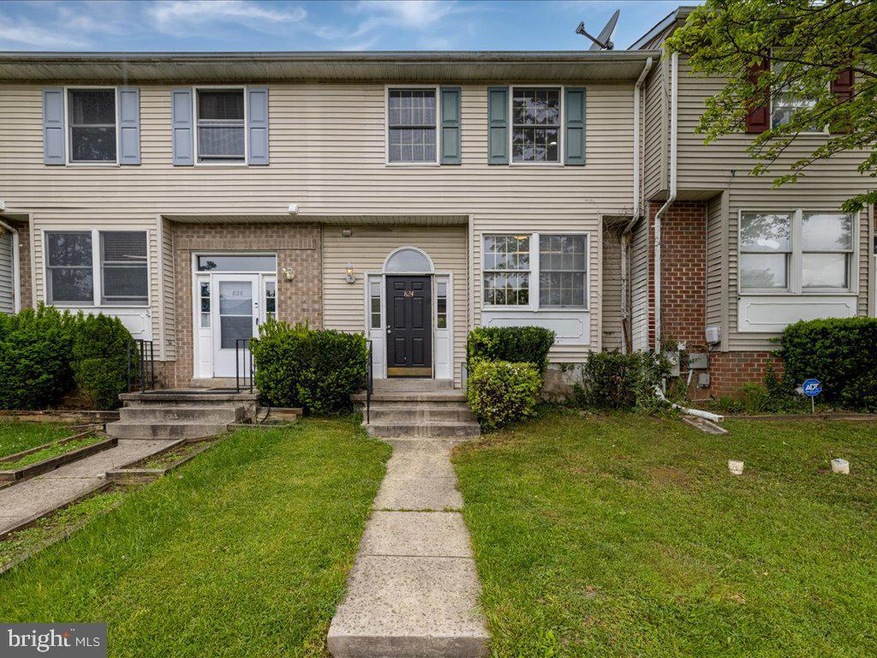 824 Joshua Tree Ct, Owings Mills, MD 21117 - photo 1