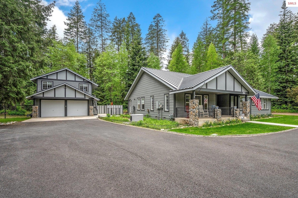 For Sale $918,000 • Co-Listing Agent