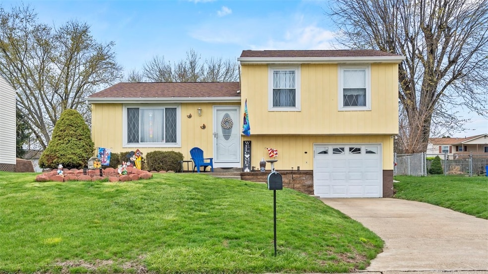 628 S Gross St, Conway, PA 15027 - photo 1