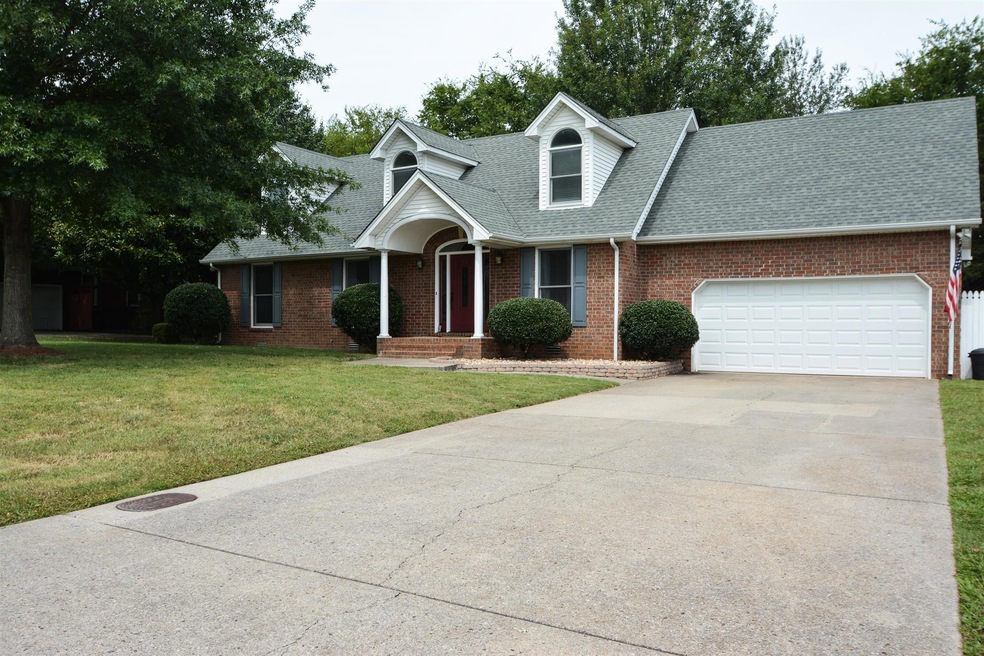 327 Brentmeade Dr, Murfreesboro, TN 37130 - photo 1