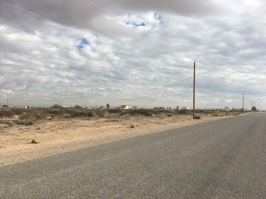 15150 Radlite Dr, El Paso, TX 79928 - photo 1