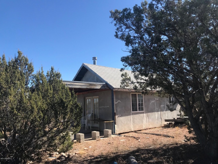 0 Cooks Trail unit 1026045, Ash Fork, AZ 86320 - photo 1