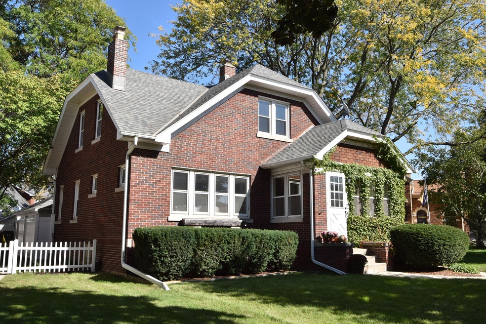 2180 S Livingston Ter