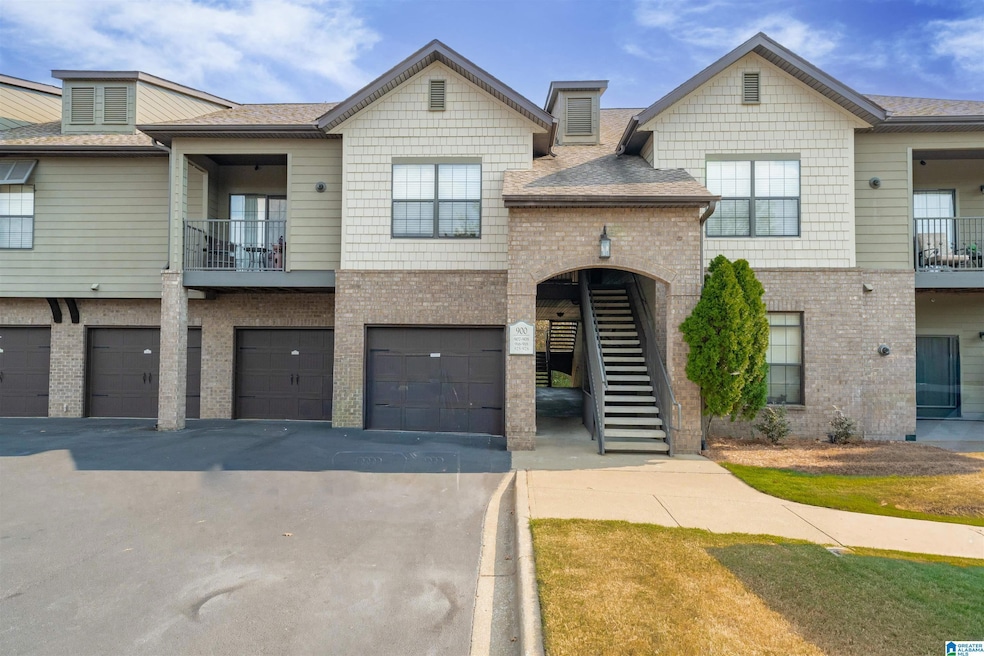 927 Riverhaven Place unit 927, Hoover, AL 35244 - photo 1