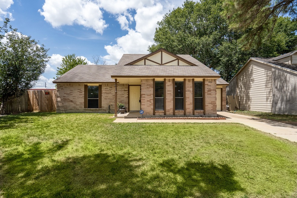 17319 Wagganner Dr, Hockley, TX 77447 - photo 1