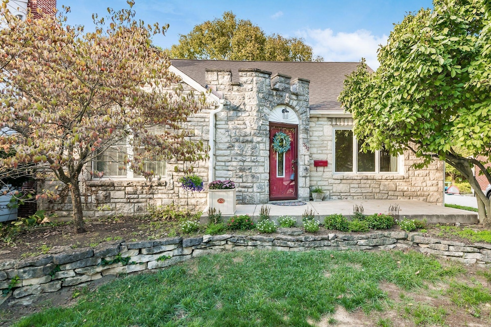 232 Montrose Way, Columbus, OH 43214 - photo 1