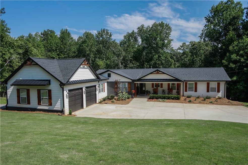 6410 Snelling Mill Rd, Flowery Branch, GA 30542 - photo 1